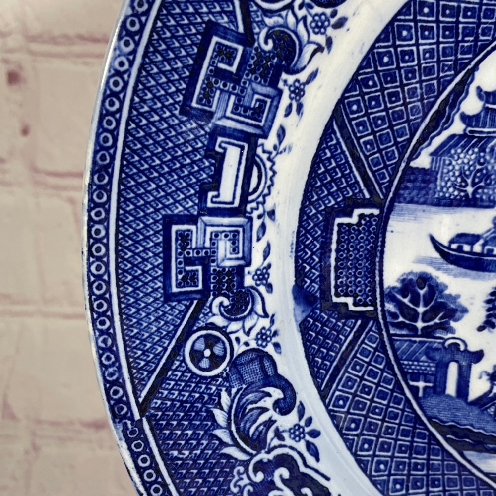 Vintage Villeroy & Boch Blue Willow Ironstone Luncheon Plate - Picture 6 of 9